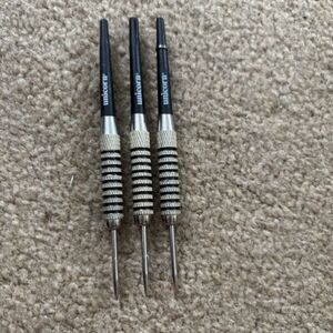 3 Unicorn Darts *Read*